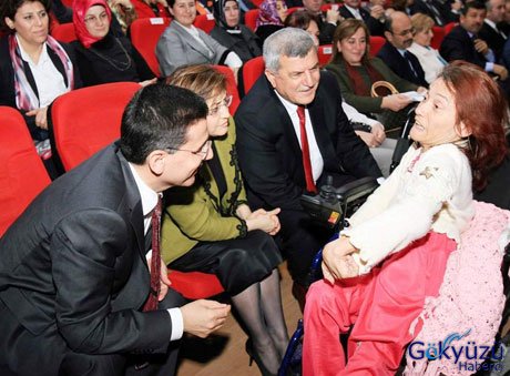 Fatma Şahin Kocaeli ni 80 ile örnek gösterdi