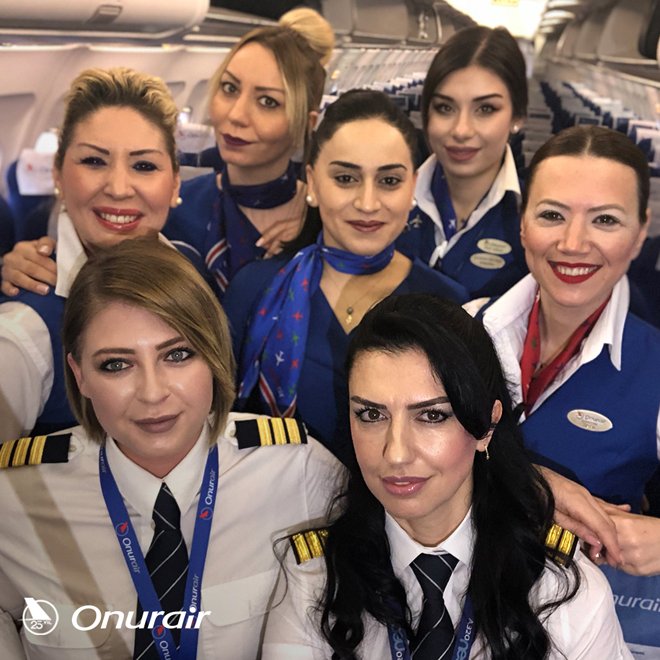 Onur Air, Kadınlarla Uçtu...