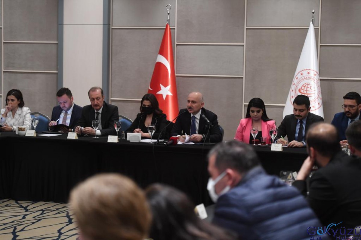 Karaismailoğlu: Kanal İstanbul'u projelendirdik