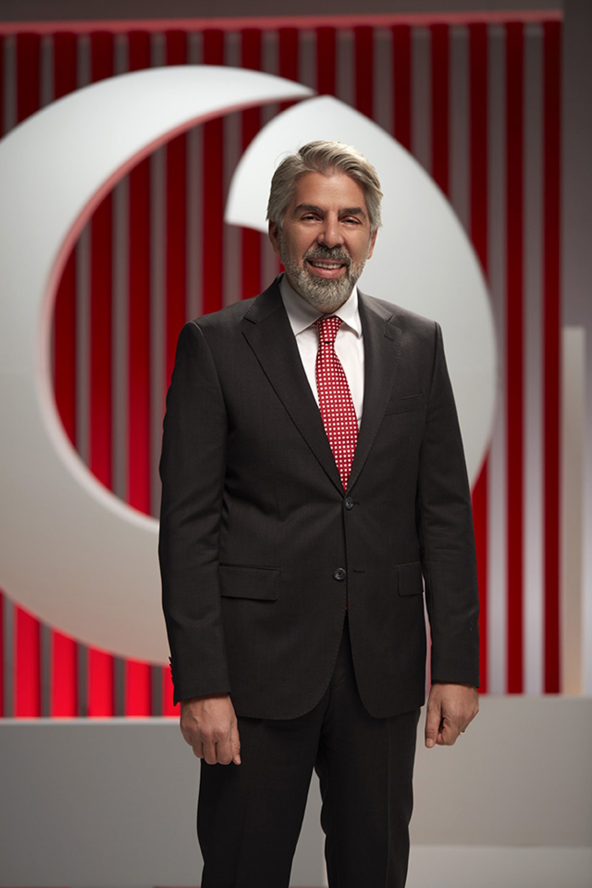Vodafone Türkiye İcra Kurulu Başkan Yardımcısı Hasan Süel
