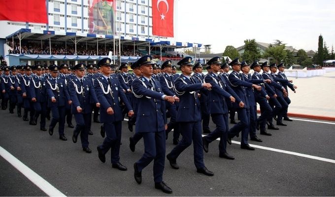 hava-harp-okulu-giris-sartlari-surec-ve-mezuniyet-sonrasindaki-firsatlar