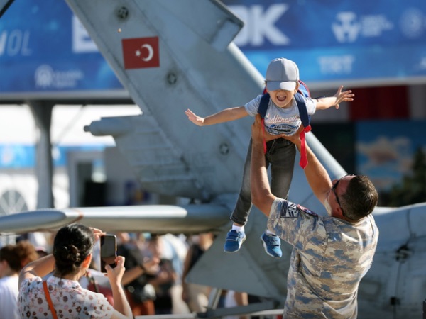 teknofest-adanada-rekor-katilim-1-milyon-100-bin-ziyaretci-agirladi