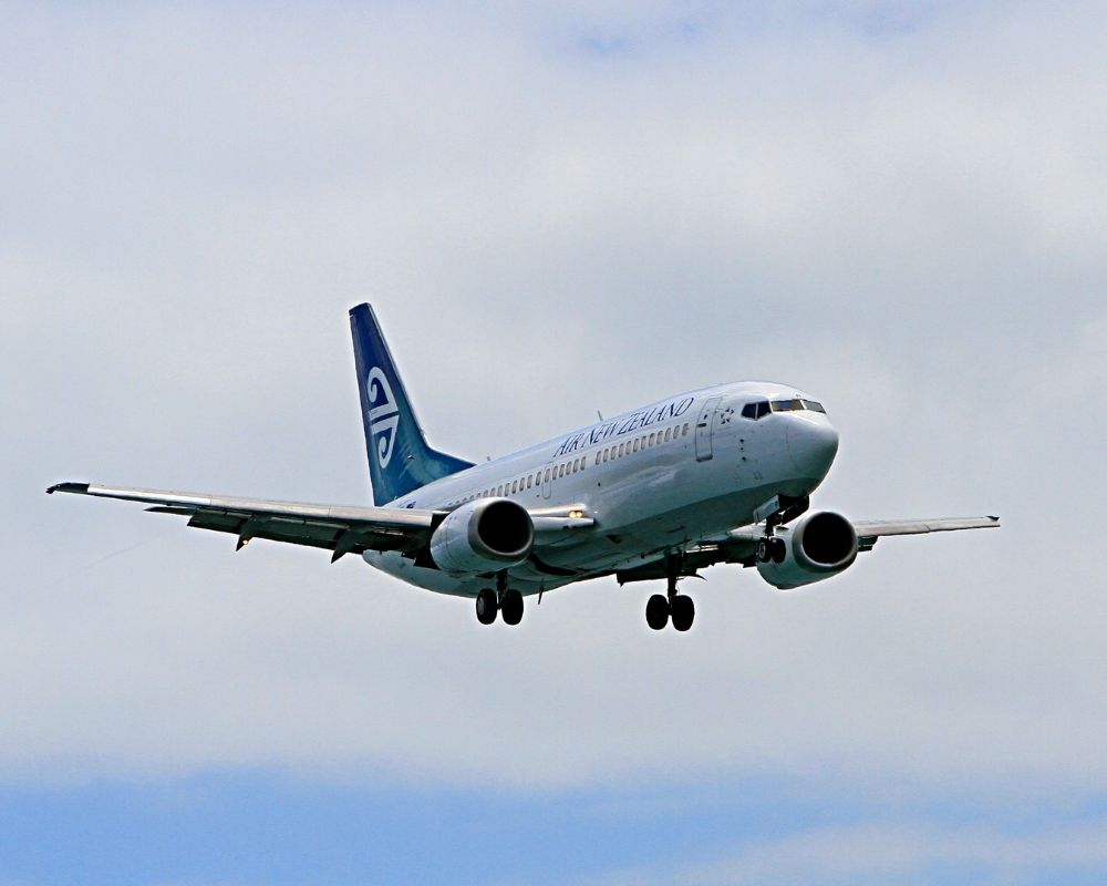 dunyada-kac-hava-yolu-sirketi-var-en-buyuk-ve-en-iyi-hava-yollari-listesi-2025