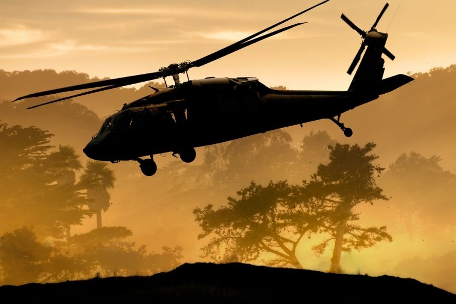 helikopter-pilotlugu-nasil-olunur-egitim-sureci-ve-kariyer-firsatlari