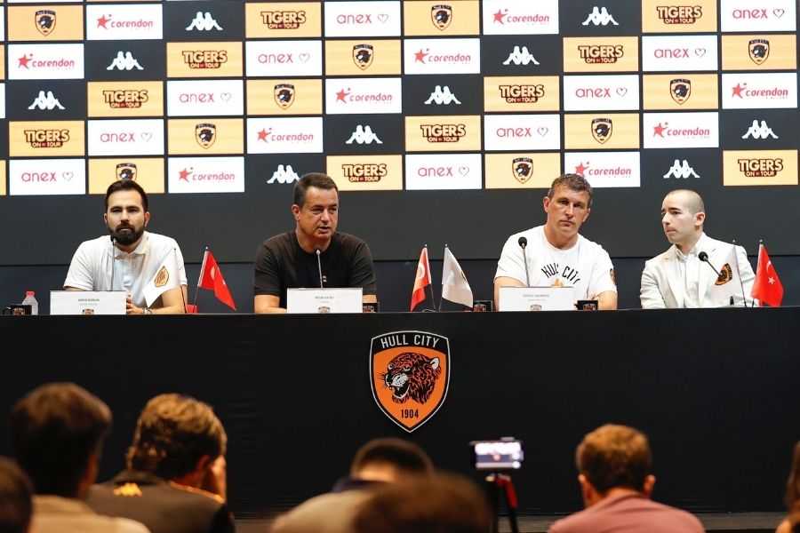 hull-city-corendon-airlines-ile-sponsorluk-sozlesmesini-yeniledi