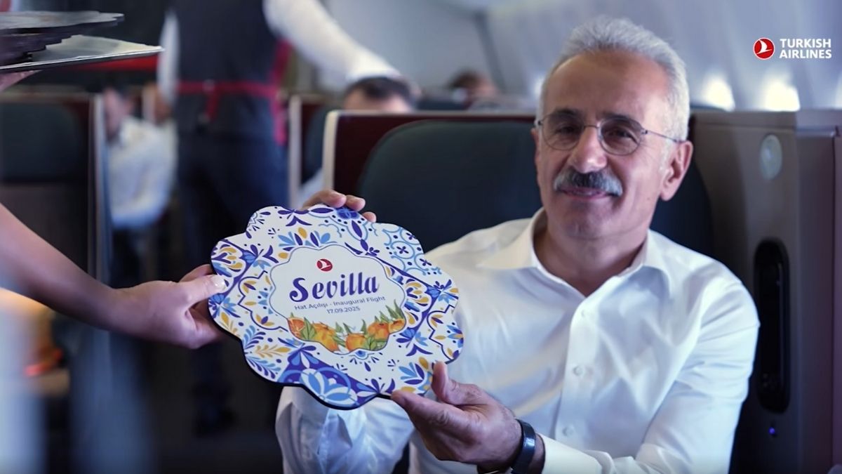 thy-sevillaya-ilk-ucusunu-gerceklestirdi