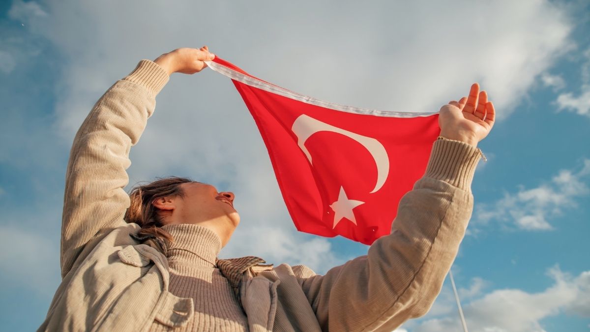 29-ekim-2025-hangi-gune-denk-geliyor-28-ekimde-okullar-tatil-mi-yarim-gun-mu