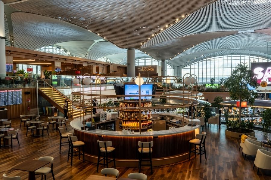 iga-istanbul-havalimani-ozel-yolcu-salonu-iga-loungetan-rekor