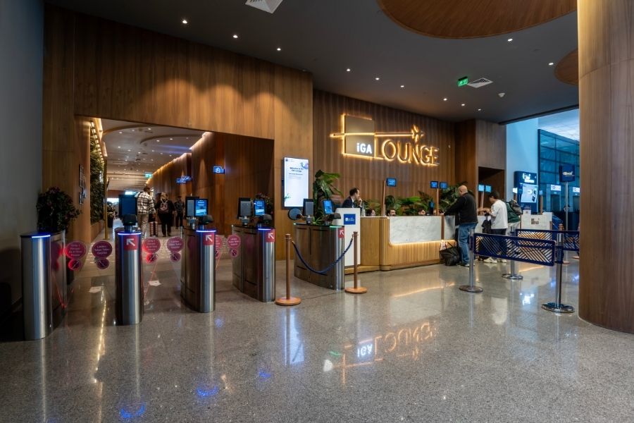 iga-istanbul-havalimani-ozel-yolcu-salonu-iga-loungetan-rekor