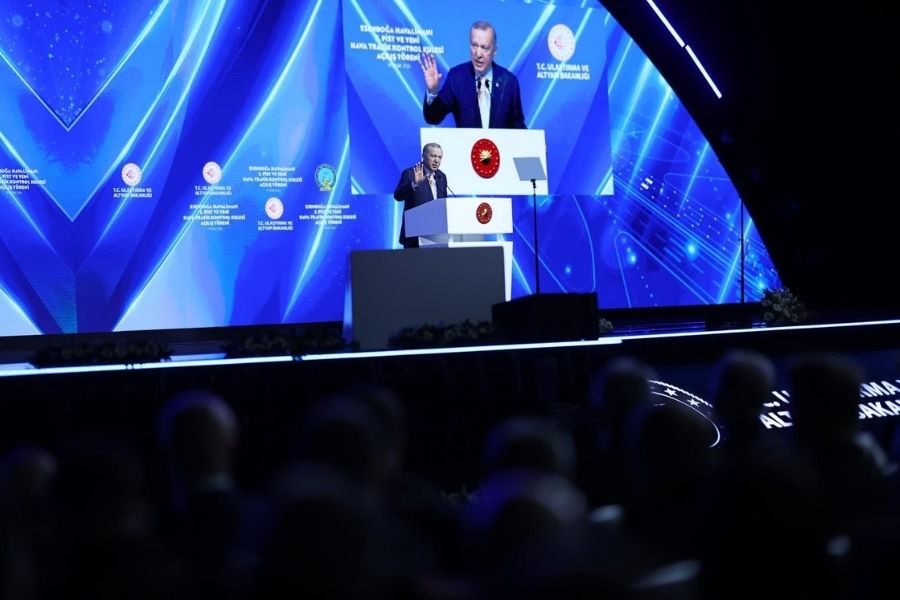 ankara-esenboga-havalimaninda-3-pist-ve-yeni-kule-acildi