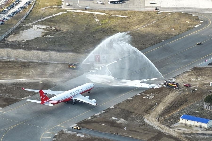 ankara-esenboga-havalimaninda-3-pist-ve-yeni-kule-acildi