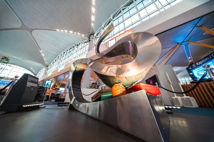 iga-sanat-galerisinde-sey-ler-sergisi-sanatseverlerle-bulustu