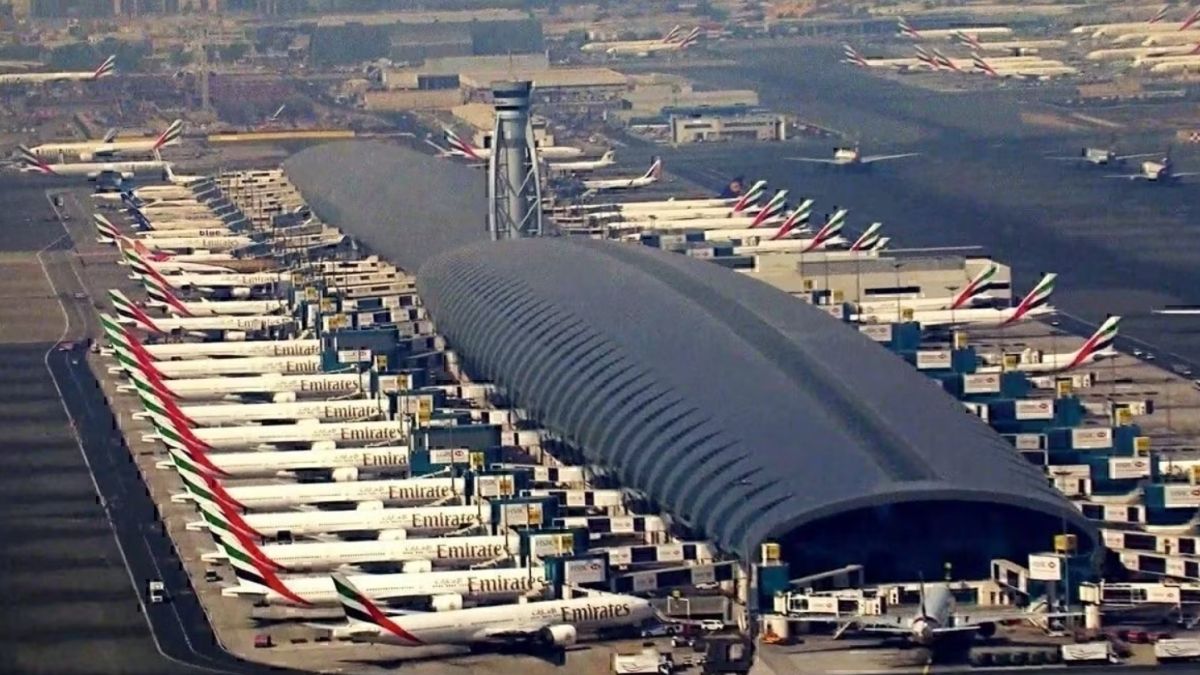 dubai-ucuslarinda-kriz-derinlesiyor-17-havayolu-seferlerini-askiya-aldi