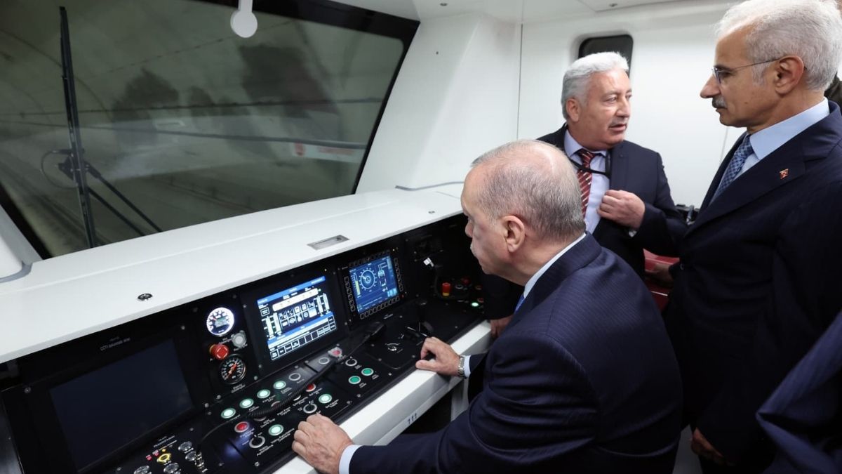 halkali-istanbul-havalimani-metro-saatleri-2026-duraklar-ve-sefer-sikligi