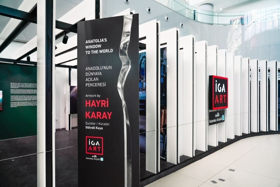 iga-istanbul-havalimaninda-sanatsal-uretimin-perde-arkasina-yolculuk