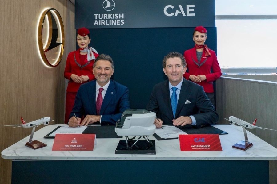 thyden-farnborough-havacilik-fuarinda-dev-imzalar-3-kritik-anlasma-tamamlandi