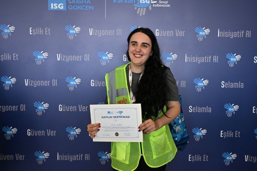 sabiha-gokcende-yeni-donem-sen-varsan-isg-ile-havalimani-genelinde-ortak-hizmet-kulturu-gucleniyor