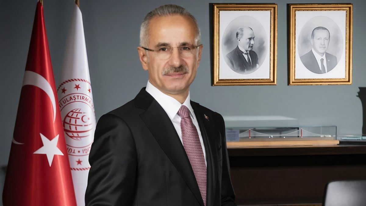 turkiye-havalimanlarinda-9-ayda-1931-milyon-yolcuya-hizmet-verildi